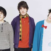 Klaxons - List pictures