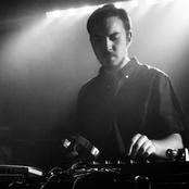 Shapednoise - List pictures