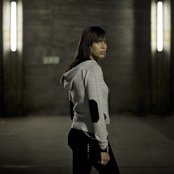 Zaho - List pictures