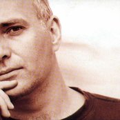 Ludovico Einaudi - List pictures