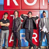 Mariana's Trench - List pictures