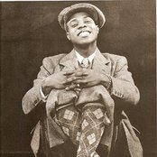 Lou Armstrong - List pictures