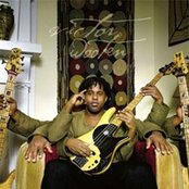 Victor Wooten - List pictures