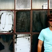 Tim Halperin - List pictures