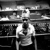 Carlton Patterson & King Tubby - List pictures