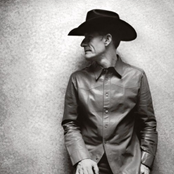 Lyle Lovett - List pictures