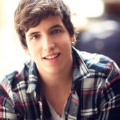 Xuso Jones - List pictures