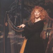 Loreena Mckennitt - List pictures