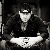 Lee Brice - List pictures