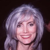 Emmylou Harris - List pictures
