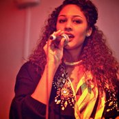 Mara Hruby - List pictures