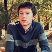 Pogo - List pictures