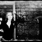 Mary Fahl - List pictures