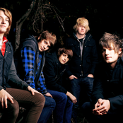 I See Stars - List pictures