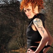 Jordan Reyne - List pictures