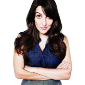 Clarice Falcão - List pictures