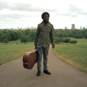 Michael Kiwanuka - List pictures