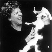 Miúcha - List pictures