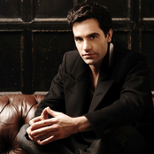 Ramin Karimloo - List pictures
