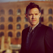 Will Young - List pictures