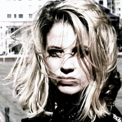 Katelyn Clampett - List pictures