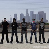 Hollywood Undead - List pictures