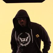 P Money - List pictures