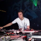 Dj Fresh - List pictures