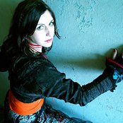 Bobo In White Wooden Houses - List pictures