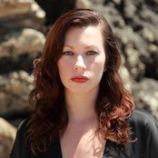 Sierra Swan - List pictures