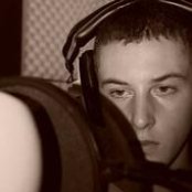 Devlin - List pictures