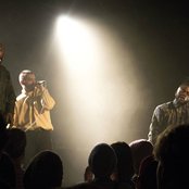 Young Fathers - List pictures