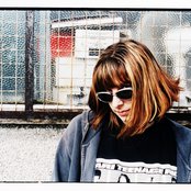 Helen Love - List pictures