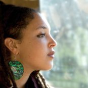 Naia Kete - List pictures