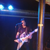 Mustasch - List pictures