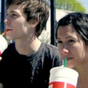 Matt & Kim - List pictures