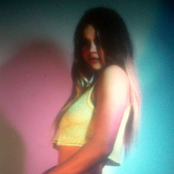 Daisy Dares You - List pictures