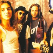 Perl Jam - List pictures