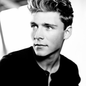 Christopher - List pictures