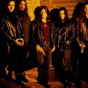 Angra - List pictures