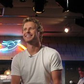 Dierks Bentley - List pictures