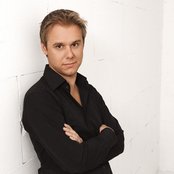 Armin Van Buuren - List pictures