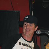 C.j. Ramone - List pictures