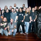 Roadrunner United - List pictures