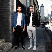 Flight Facilities - List pictures