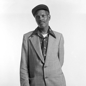 Big Walter Horton - List pictures