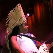 Carlinhos Brown - List pictures