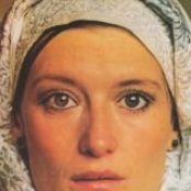 Linda Thompson - List pictures