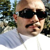 Mr. Capone-e - List pictures