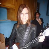 Juliana Hatfield - List pictures